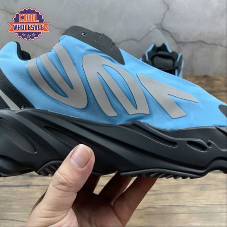 Yeezy Boost 7 MNVN 'Bright Cyan' 36-48