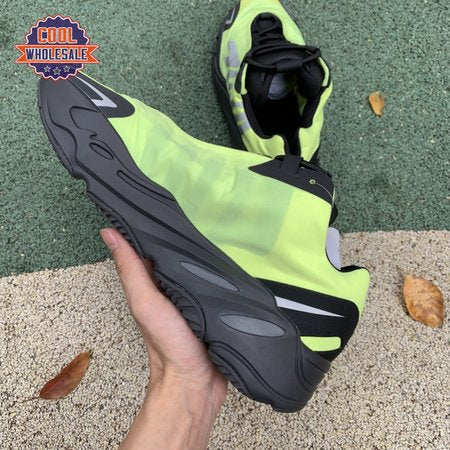 Yeezy Boost 7 MNVN 'Phosphor' 36-48