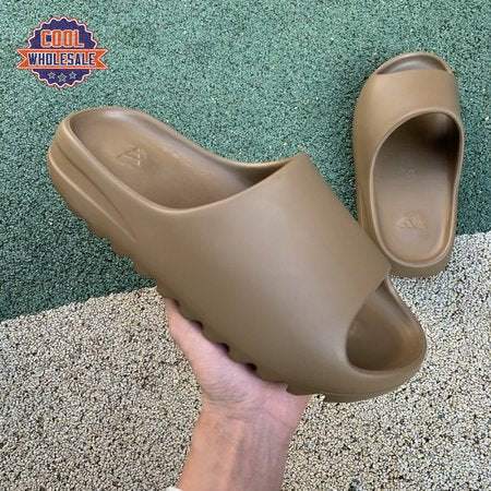 Yeezy Slides 'Core' 37-48.5