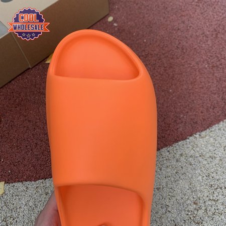 Yeezy Slides 'Enflame Orange' 37-48.5