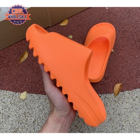 Yeezy Slides 'Enflame Orange' 37-48.5
