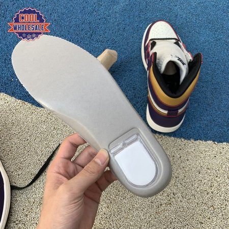 Jordan 1 Retro High OG Defiant SB LA to Chicago Men's