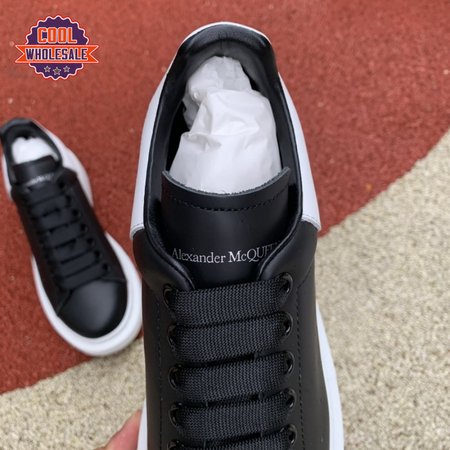 Alexander McQueen Oversized Black White 34-47