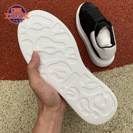 Alexander McQueen Oversized Black White 34-47