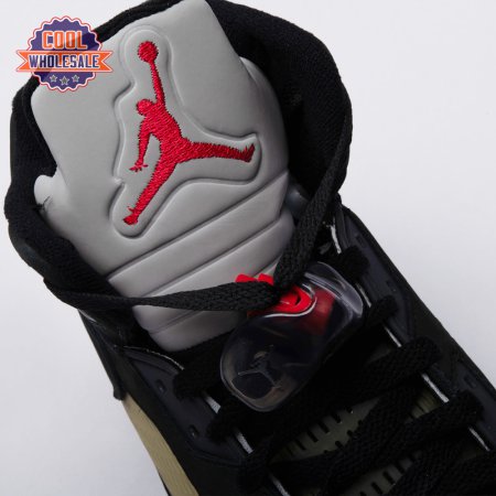 Jordan 5 Retro Gore-Tex Off-Noir DR92-1 Men's