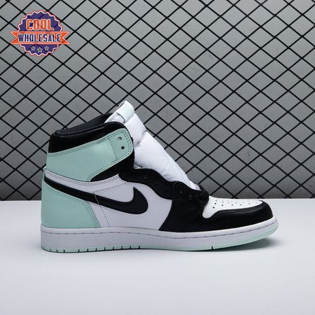 Air Jordan 1 OG Igloo 861428-1 Unisex
