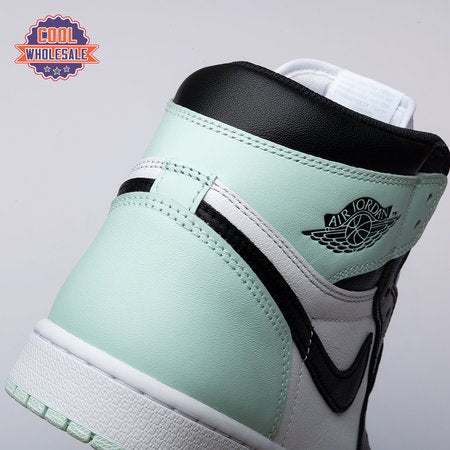 Air Jordan 1 OG Igloo 861428-1 Unisex