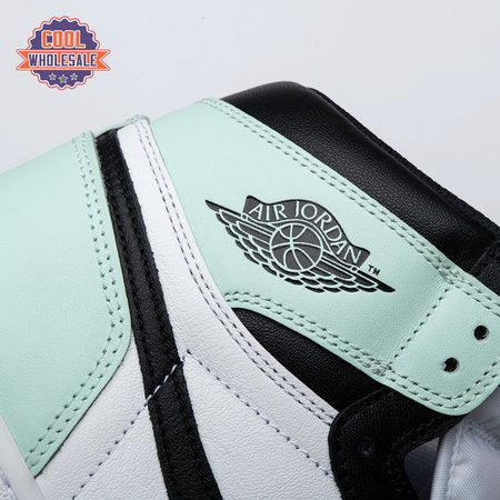 Air Jordan 1 OG Igloo 861428-1 Unisex