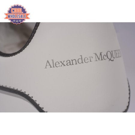 Alexander McQueen Oversized 3M white SIZE: 35-45