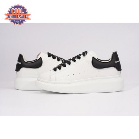 Alexander McQueen Oversized Black SIZE: 35-45