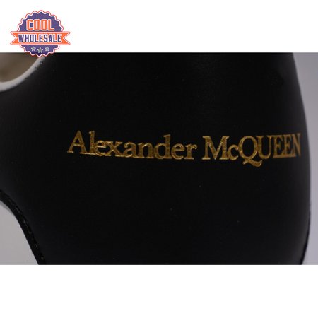 Alexander McQueen Oversized Worker Black SIZE: 35-45