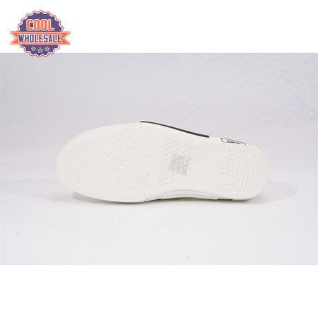 Dior B23 Low Top Logo Oblique size 35-46 ( runs half size bigger )