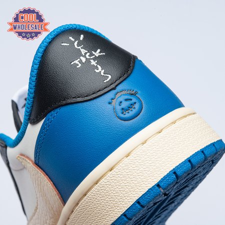 Travis Scott x Air Jordan 1 Retro Low Unisex