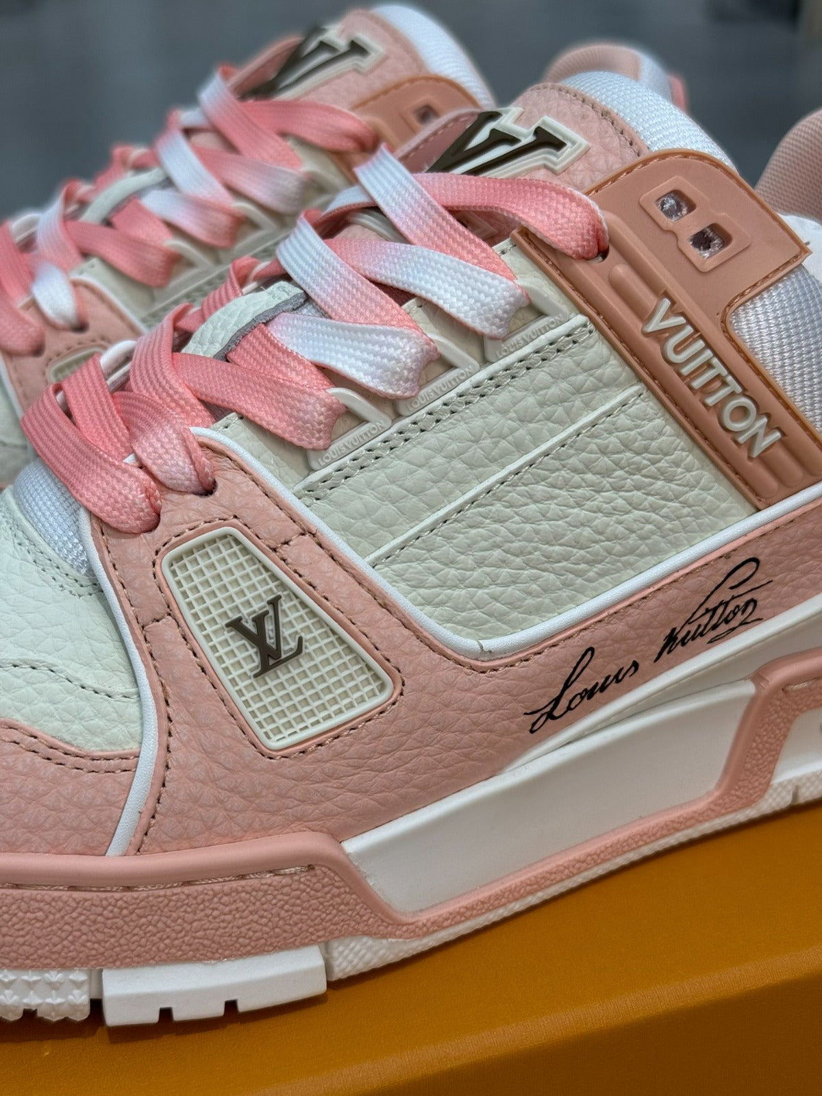 Louis Vuitton Trainer