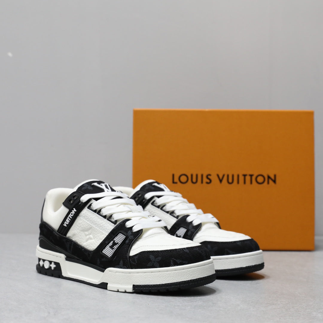 Louis Vuitton Trainers Black