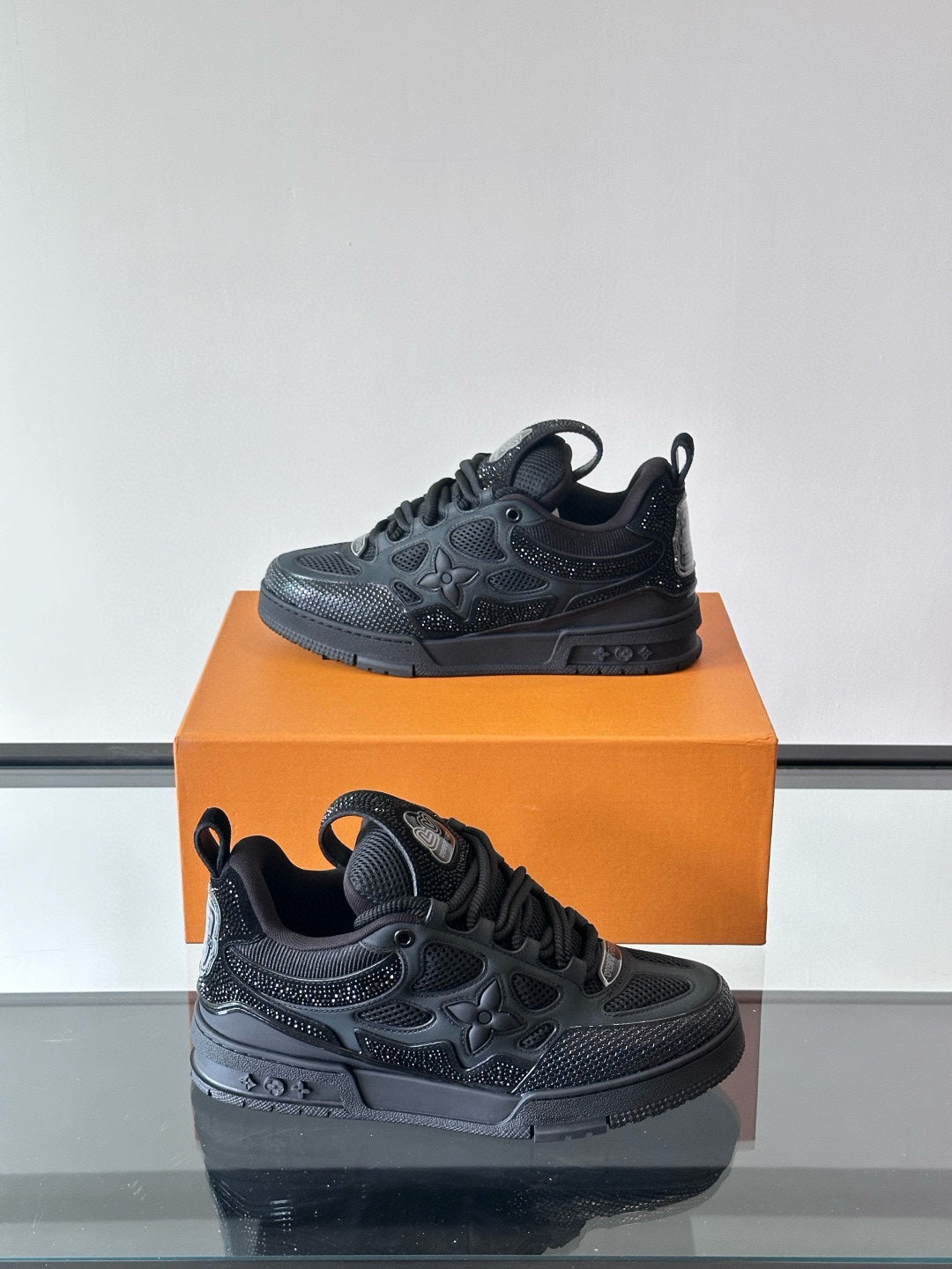 Louis Vuitton Skate (Black)