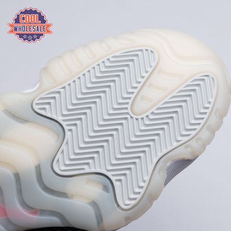 Jordan 11 Retro Platinum Tint 37837-16 Unisex