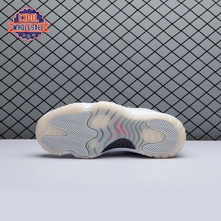 Jordan 11 Retro Platinum Tint 37837-16 Unisex