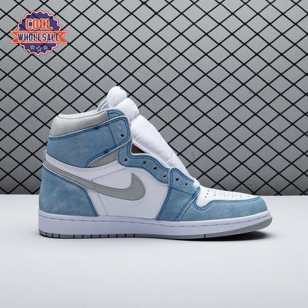 Jordan 1 Retro High OG Hyper Royal 55588 42 Unisex