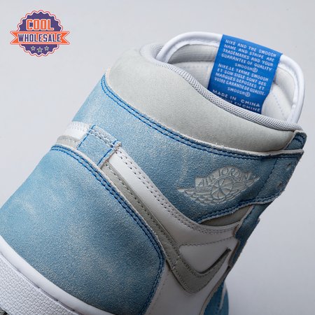Jordan 1 Retro High OG Hyper Royal 55588 42 Unisex
