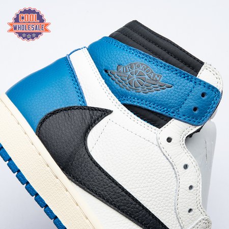 Travis Scott x Air Jordan 1 High OG SP Unisex