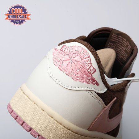 Travis Scott x Air Jordan 1 Low OG "Dark Pony" DZ4137 26 Unisex