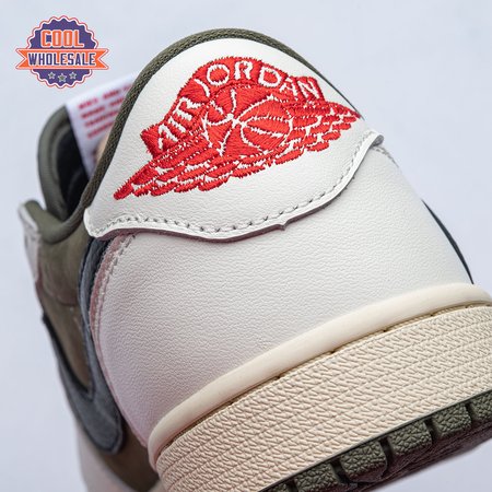 Travis Scott x Air Jordan 1 Low OG Medium Olive DM7866 2 Unisex