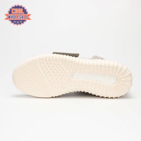 YEEZY Boost 75 Light Brown SIZE: 4-5