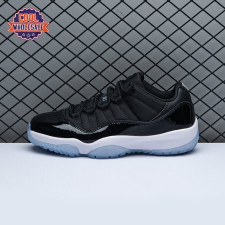 Air_Jordan_11_Low_Space_Jam_Bp2Dr_2.jpg