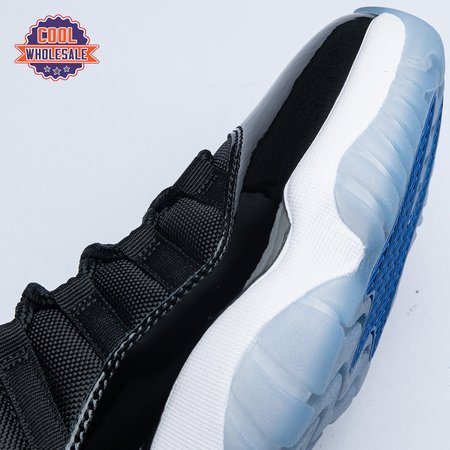 Air_Jordan_11_Low_Space_Jam_Bp2Dr_9.jpg
