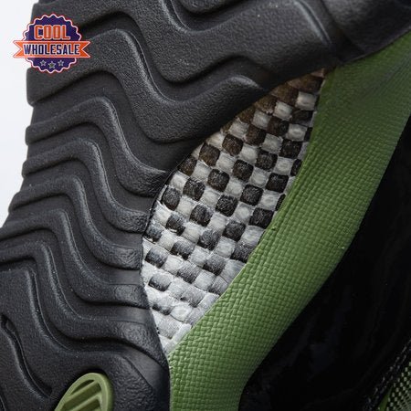 Air_Jordan_11_Retro_Army_Green_Black_bh8LP_11.jpg