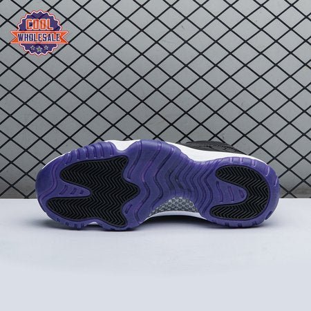 Air_Jordan_11_Retro_Bianche_Viola_Nere_ED2c6_4.jpg