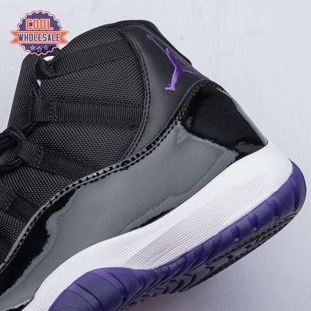 Air_Jordan_11_Retro_Bianche_Viola_Nere_ED2c6_9.jpg