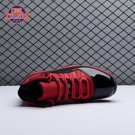Air_Jordan_11_Retro_Red_Black_cmC22_5.jpg