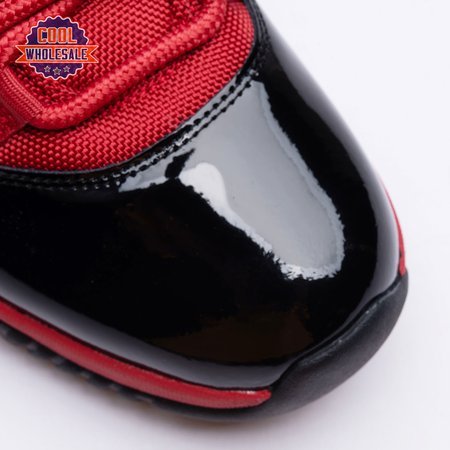 Air_Jordan_11_Retro_Red_Black_cmC22_7.jpg