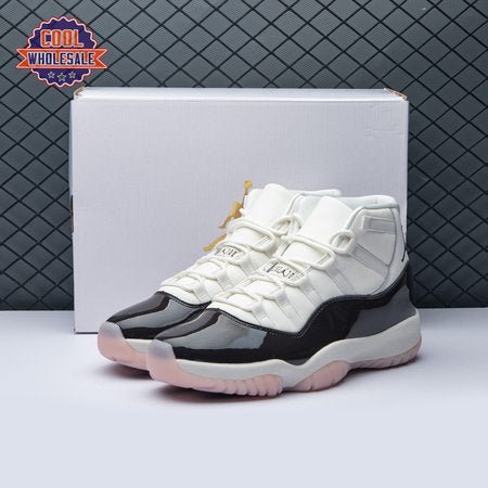 Air_Jordan_11_WMNS_Neapolitan_wBFeY.jpg