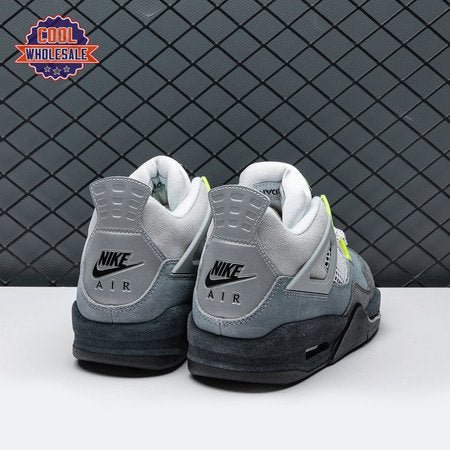 Air_Jordan_4_Retro_SE__Neon_95__4XTak_6.jpg