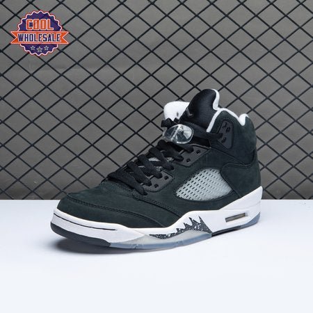 Air_Jordan_5_Retro_Oreo_wzfao_1_a2c1eca8-9e59-4104-9f60-b310aa62f5de.jpg