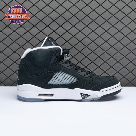 Air_Jordan_5_Retro_Oreo_wzfao_3_f7833b7f-5df6-4bea-9810-77f93bac5c20.jpg