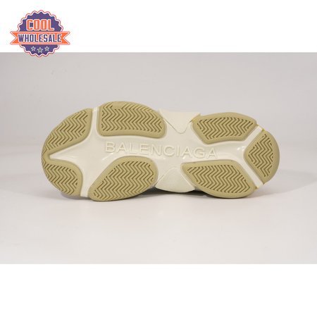 Gucci_x_Balenciaga_Triple_S_SIZE__35-45_WDxs0O52L_6-1.jpg