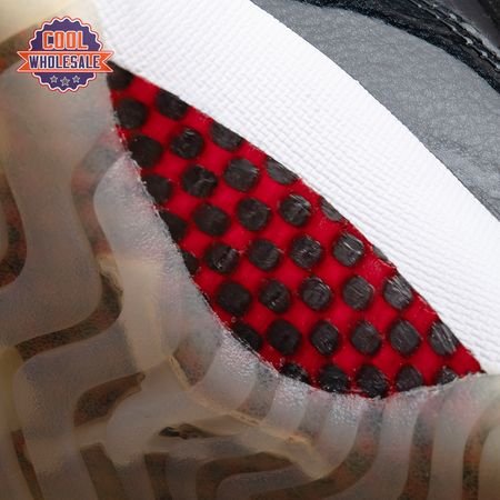 Jordan_11_Retro_Low_72_10_k40KZ_9.jpg