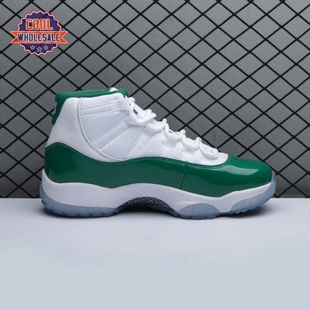 Jordan_11_Retro_White_Green_cxQ21_3.jpg
