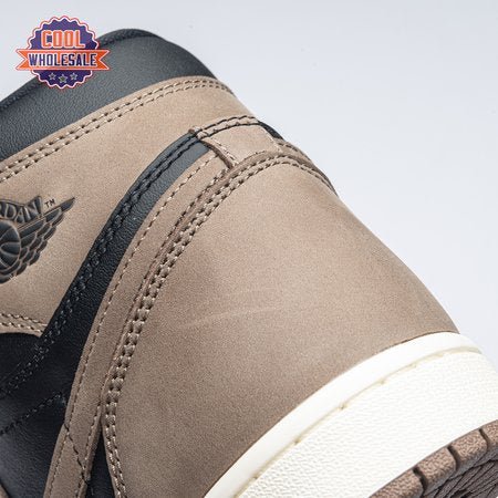 Jordan_1_Retro_High_OG_Palomino_rndod_12.jpg