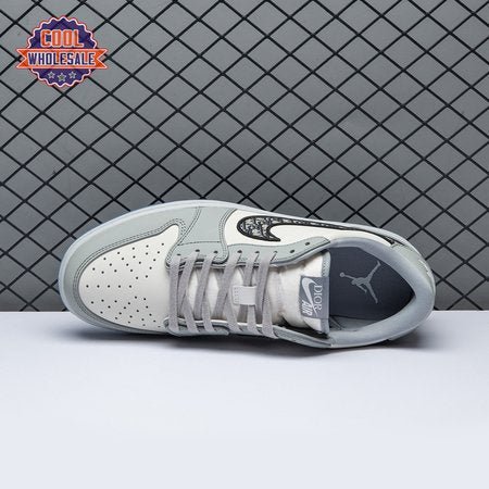 Jordan_1_Retro_Low_Dior_HTjPu_6.jpg