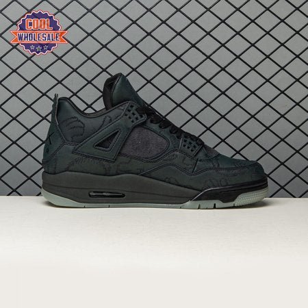 Jordan_4_Retro_Kaws_Black_930155-001_T7GQ68Xr2_3.jpg