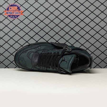 Jordan_4_Retro_Kaws_Black_930155-001_T7GQ68Xr2_5.jpg
