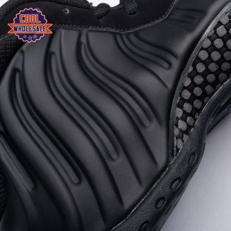 Nike_Air_Foamposite_One_Anthracite_k8zaR_10.jpg