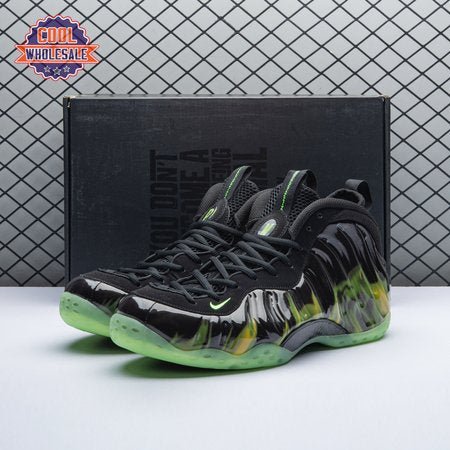 Nike_Air_Foamposite_One_Paranorman_58weQ.jpg