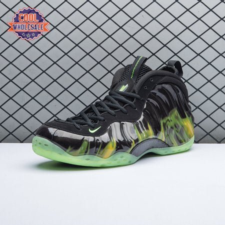 Nike_Air_Foamposite_One_Paranorman_58weQ_1.jpg