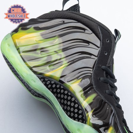 Nike_Air_Foamposite_One_Paranorman_58weQ_10.jpg